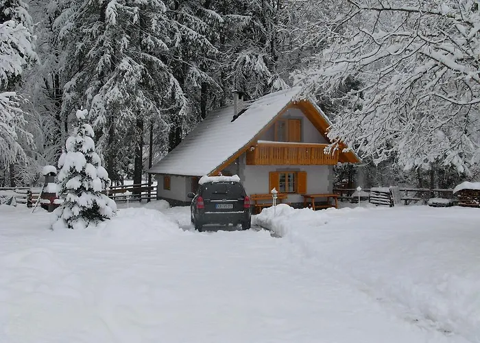 בית נופש House Kaja מויסטראנה